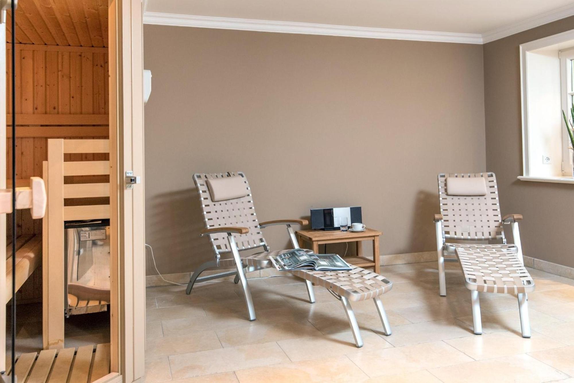Litzkow 12602 Ferienhaus Morsum (Sylt)